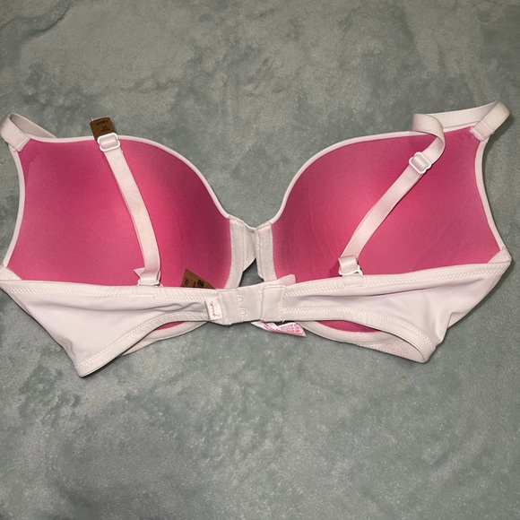 Pink Victoria secret push up - Picture 2 of 5